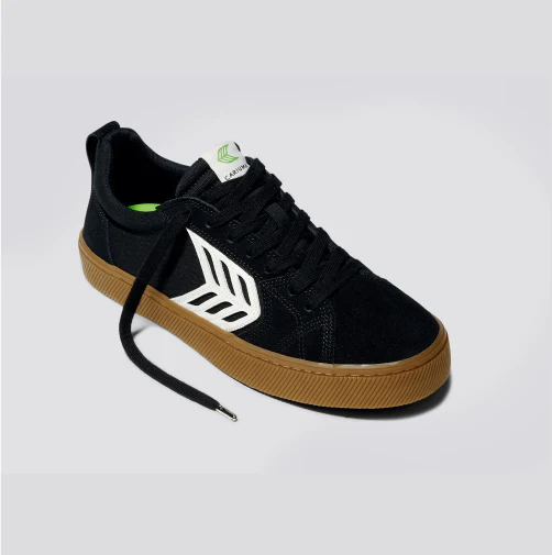 Cariuma Catiba Pro Low Skate Shoe - Black Gum/Ivory - Image 2