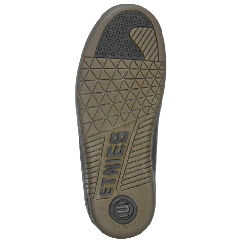 Etnies Locut X Apache Skate Shoe - Black/Grey/Gum - Image 4