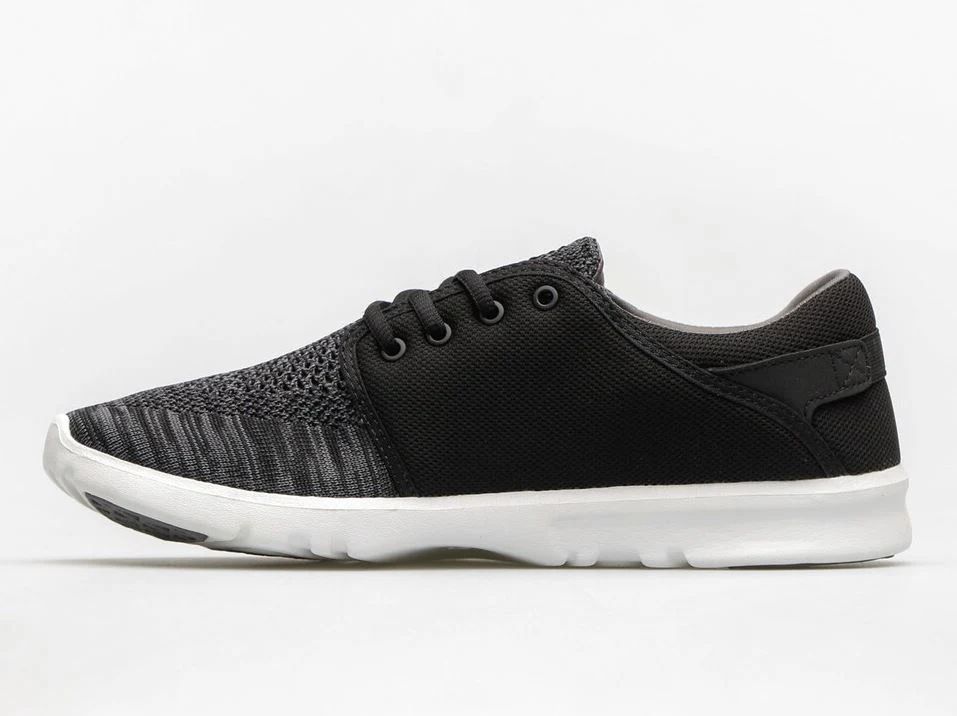 etnies Scout Grey, Black Shoe - Image 2