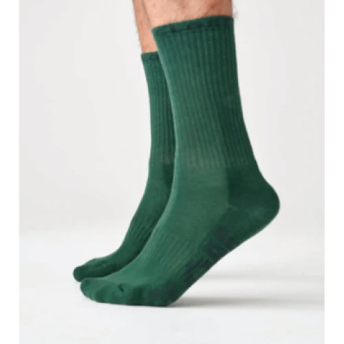Globe Crew Socks - Forest Green - Image 2
