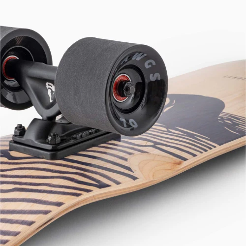 Landyachtz Dinghy Classic Fender Midnight Dip Complete 28.5" - Image 11