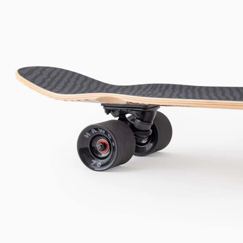 Landyachtz Dinghy Classic Fender Midnight Dip Complete 28.5" - Image 6