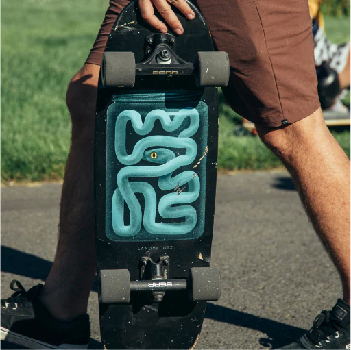 Landyachtz Tugboat Midnight Snek Ultra Carve Complete 30" - Image 2
