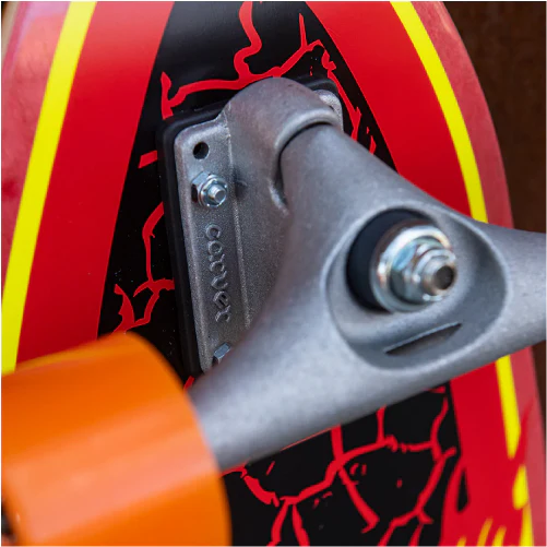 Santa Cruz X Carver Flame Dot Shark Surf Skate Cruiser Complete 31.52" - Image 5